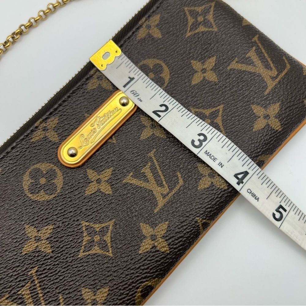 Louis Vuitton Monogram Milla MM Pouchette - Picture 9 of 16